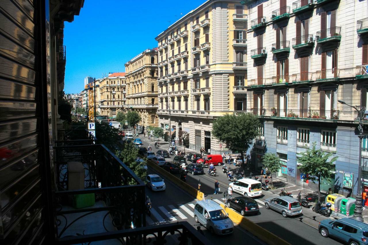 Bianchi Mediterranei B&B Napels Buitenkant foto