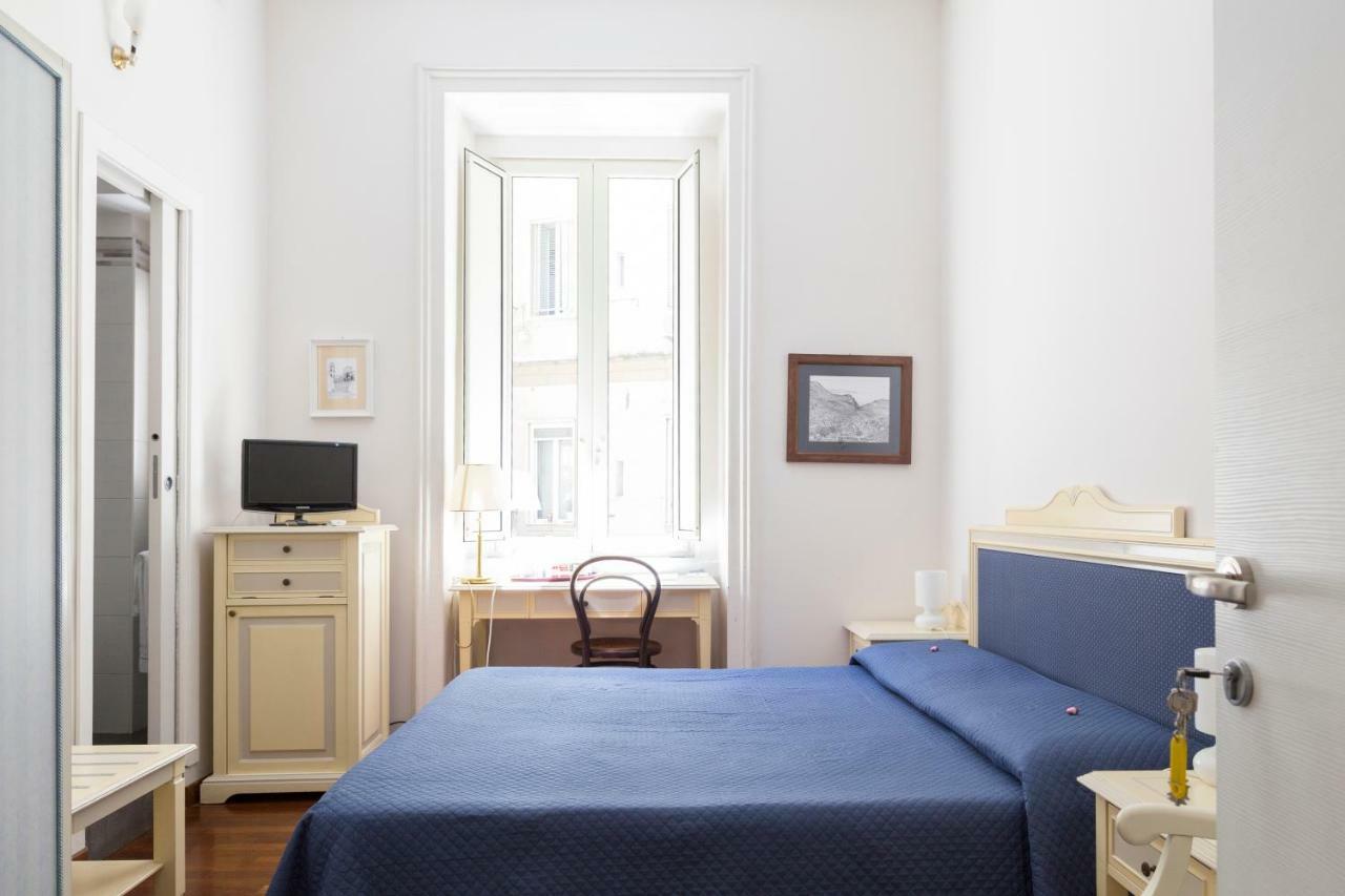 Bianchi Mediterranei B&B Napels Buitenkant foto