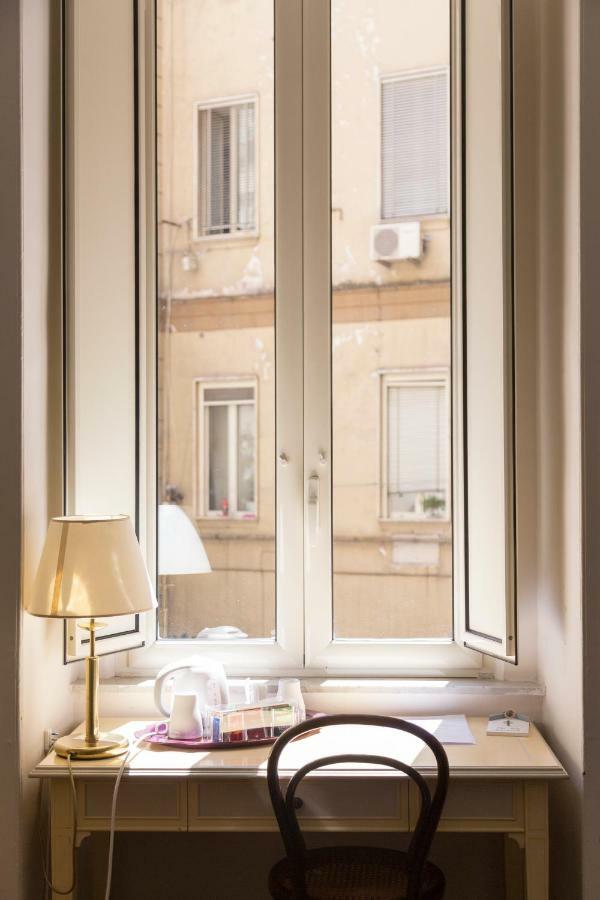 Bianchi Mediterranei B&B Napels Buitenkant foto